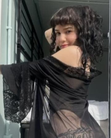 Videochamada erótica com imagem do anúncio, foto de perfil