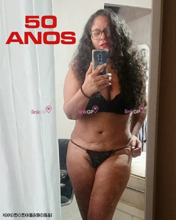 Videochamada erótica com bundão, foto 3 de Nina Soares