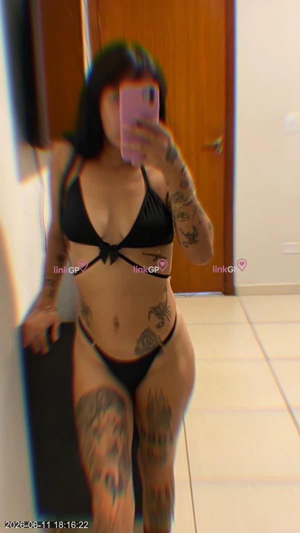 Videochamada erótica com imagem original — Ninfetinha Safadinha, foto 6