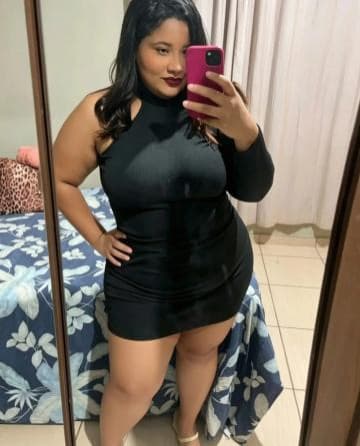 Videochamada erótica com cabelo pretos — Paola