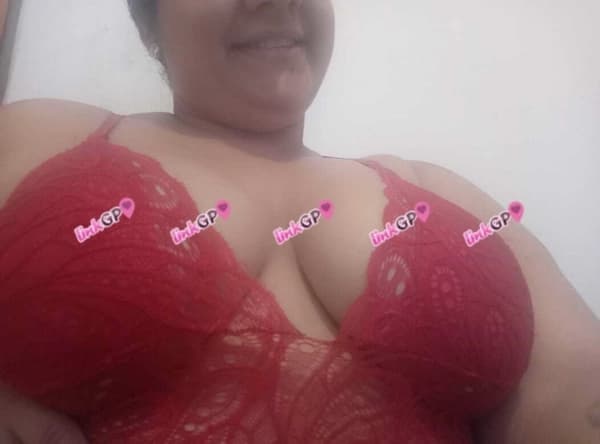 Foto 4: Videochamada erótica — masturbação ao vivo, Peituda Safada