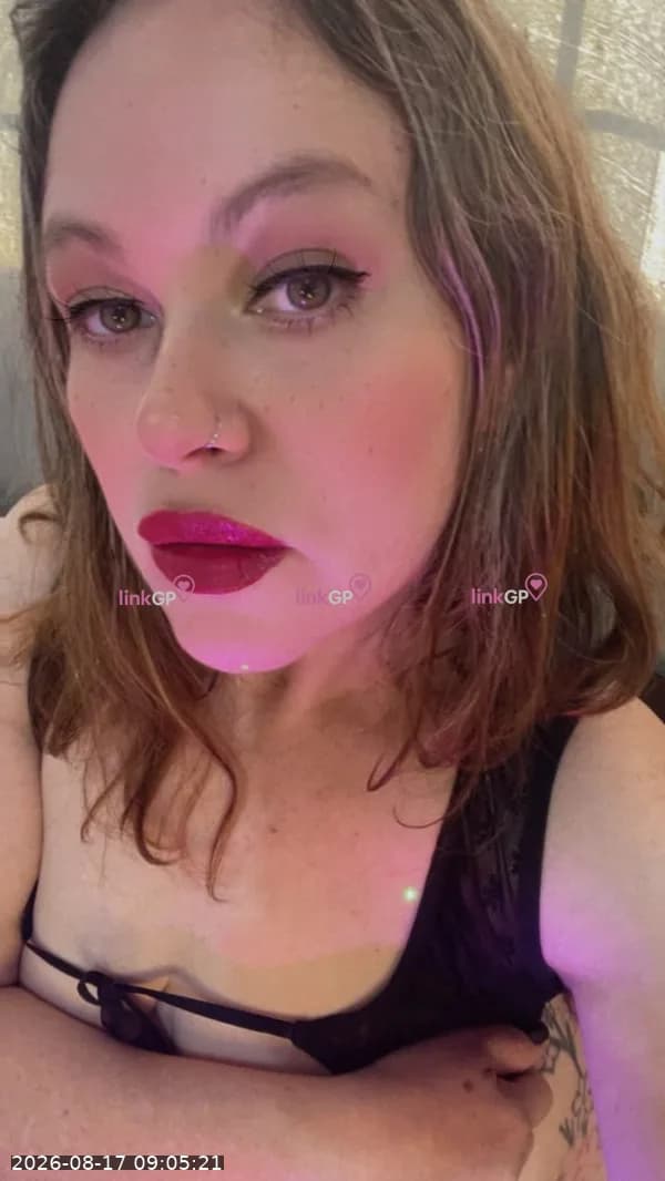 Videochamada erótica com cabelo longo — Peludinha, foto 3