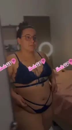 Videochamada erótica com branquinha, foto 2 de Professorinha Rabuda