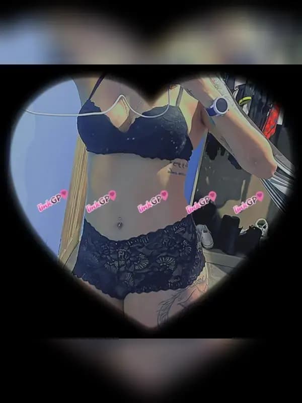 Videochamada erótica com foto sem retoque — Raaveenaah, foto 5