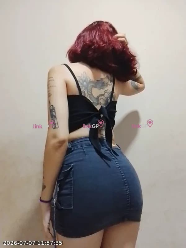 Videochamada erótica com imagem do anúncio — Rebeca