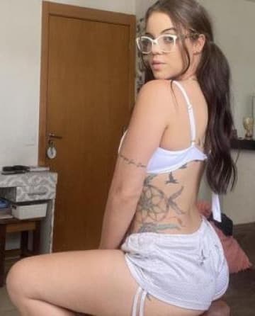 Videochamada erótica com cabelo castanhos, foto de perfil