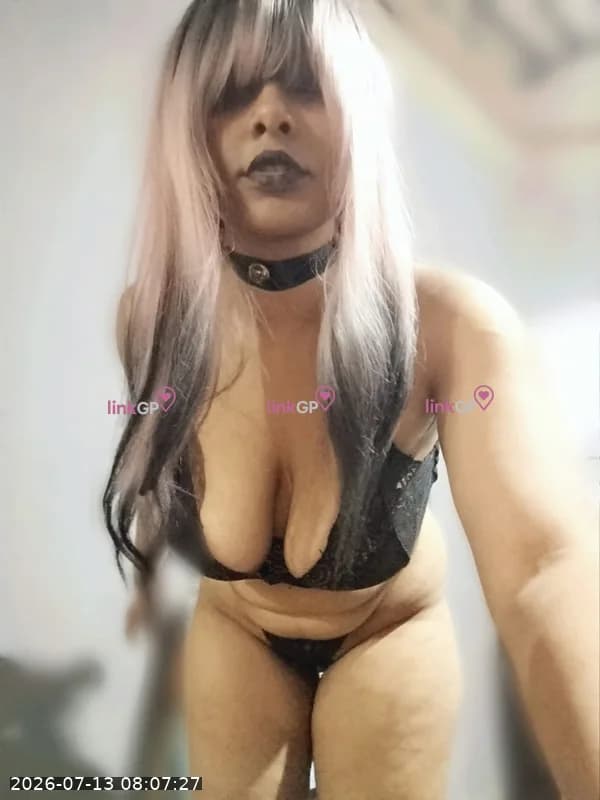 Videochamada erótica com cabelo longo, foto 7 de Safadinha Virtual