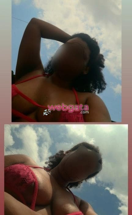 Foto 7: Videochamada erótica com olhos pretos — Silenciosa