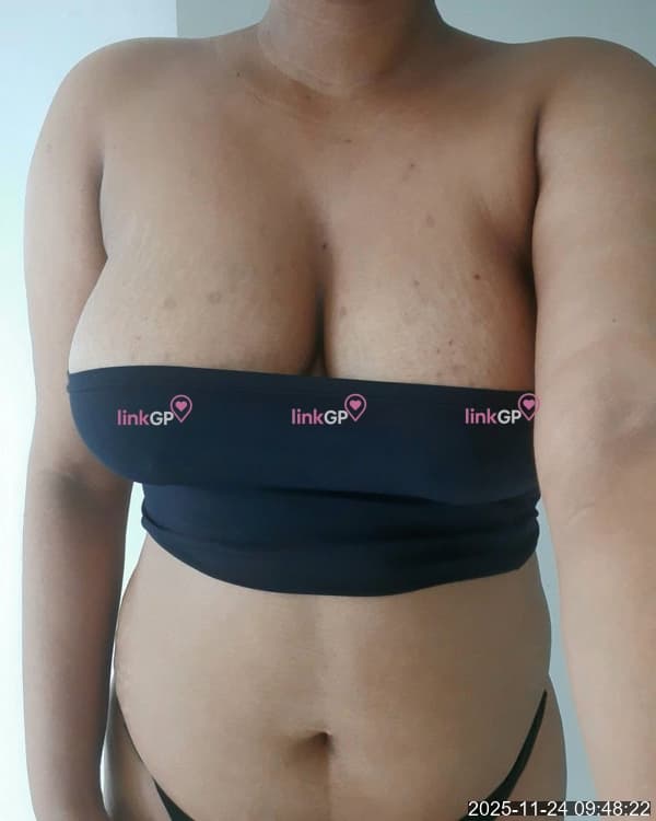 Videochamada erótica com aparadinha, foto 5 de Silenciosa Virtual