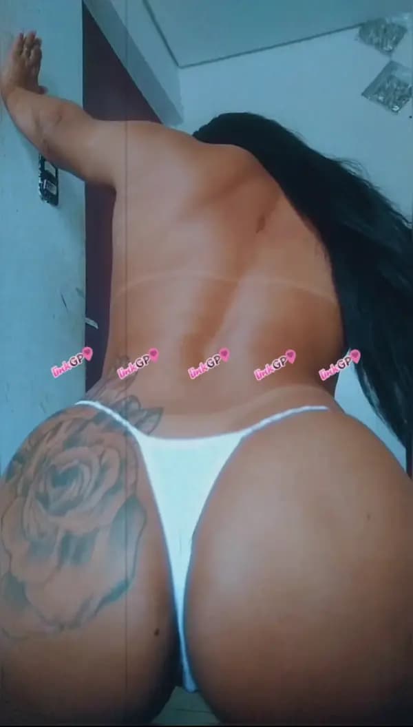 Videochamada erótica com cabelo liso — Tigresa, foto 3