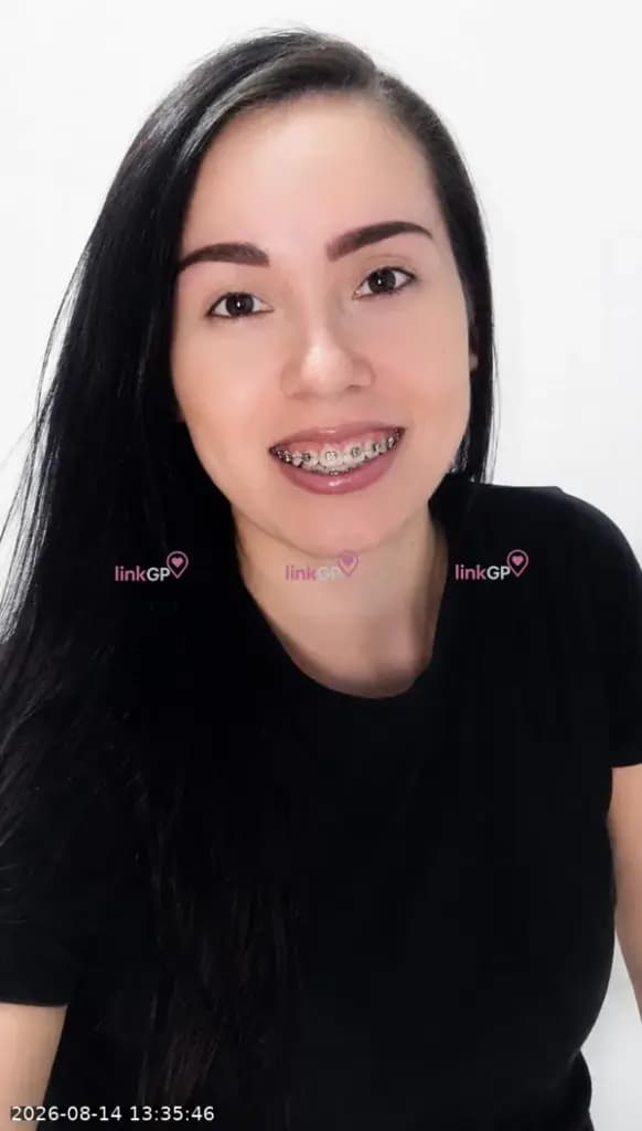 Videochamada erótica com alta — Venusluxdomme