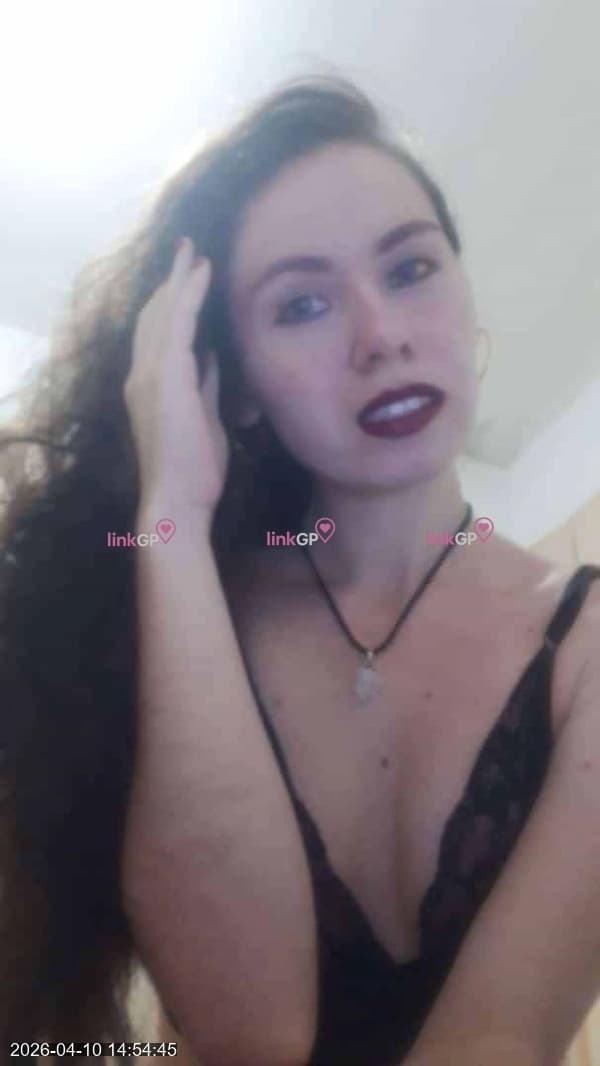 Videochamada erótica com apertadinha (19) — Venusluxdomme