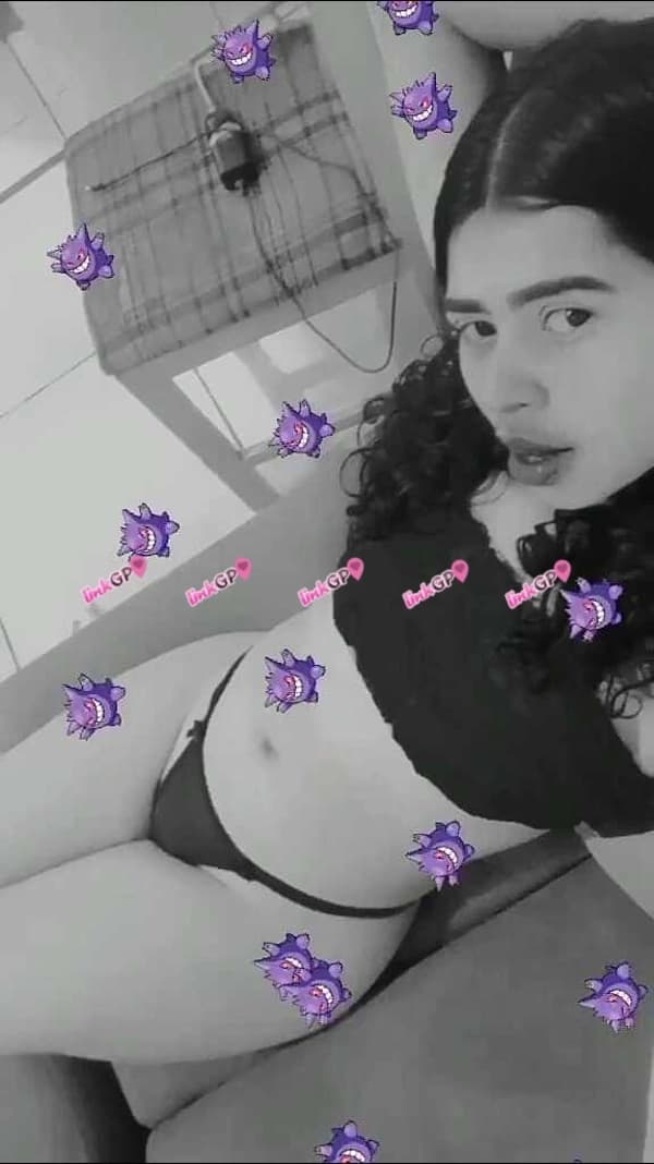 Videochamada erótica com foto real (2) — Yasmim