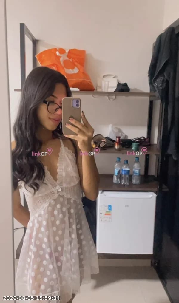 Videochamada erótica trans com alta, foto de perfil