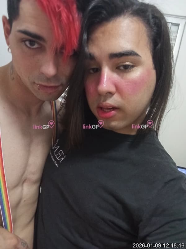 Videochamada erótica trans com imagem do anúncio