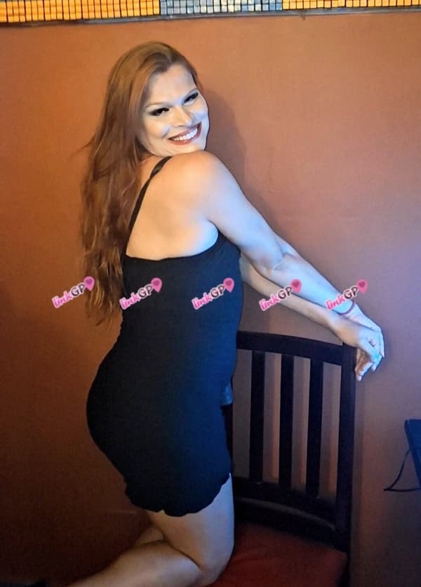 Videochamada erótica trans com bundão, foto 5 de Loira Safada