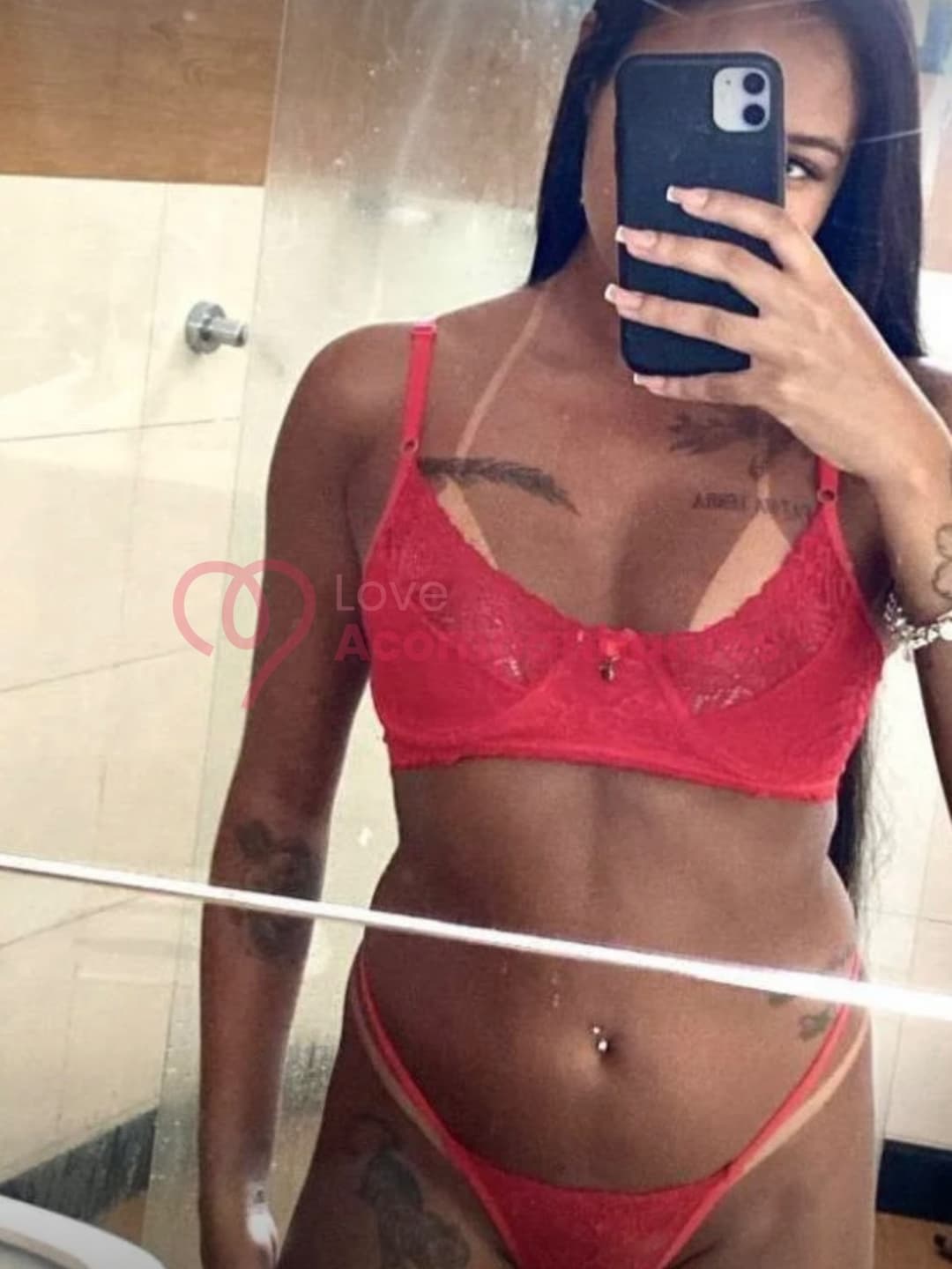 Bombom — Bombom deliciosa atendo em hoteis