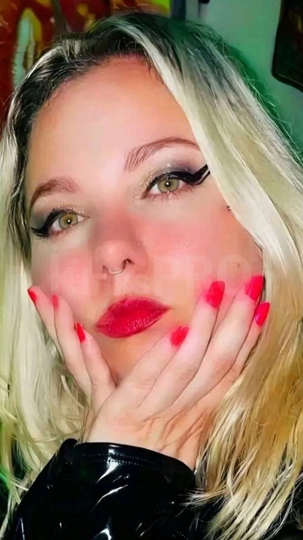 Ágata Khalifa — acompanhante em São Paulo