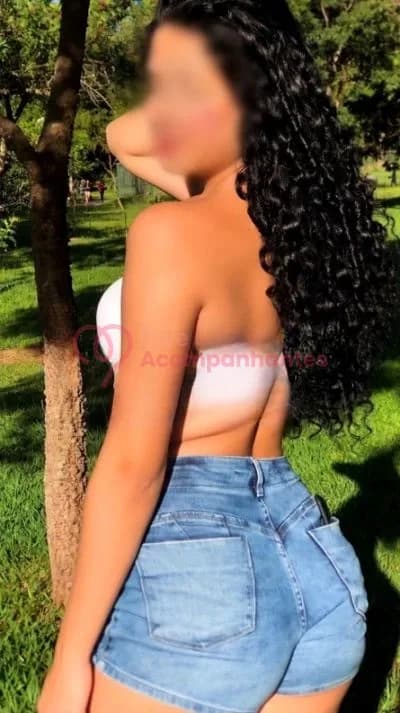 Ana Julia morena — acompanhante no Rio de Janeiro