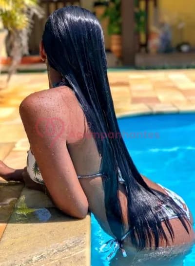 Aninha — acompanhante e garota de programa em Salvador