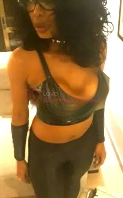 Bárbara, 34 anos — acompanhante em Belo Horizonte