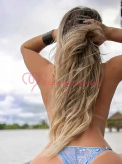 Bia Petrovic — acompanhante em São Paulo