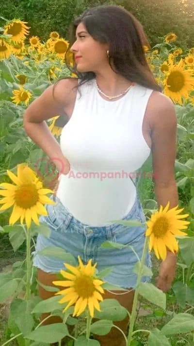 Carmen — acompanhante e garota de programa em São Paulo