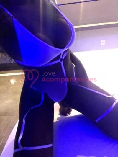 Caroline Gomes — acompanhante em Campinas
