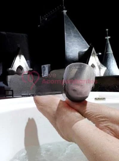 Gabi Diniz — acompanhante e garota de programa no Rio de Janeiro
