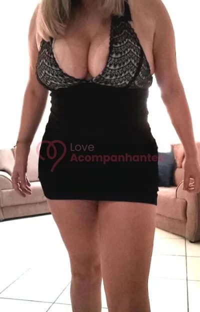 Heloísa Lorry — acompanhante em Joinville