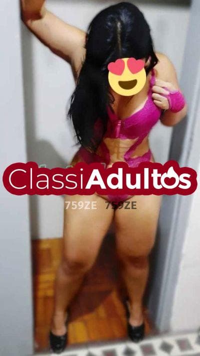 Índia Cavalona — acompanhante em Luís Eduardo Magalhães