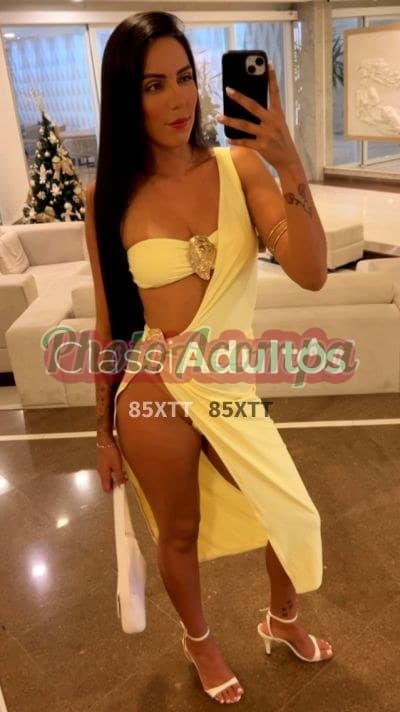 Íris Ferrari — acompanhante em Campos do Jordão
