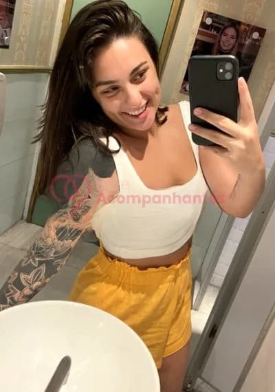 Isabella, 23 anos — acompanhante em São Paulo