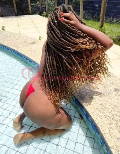Joiceane — acompanhante em Salvador
