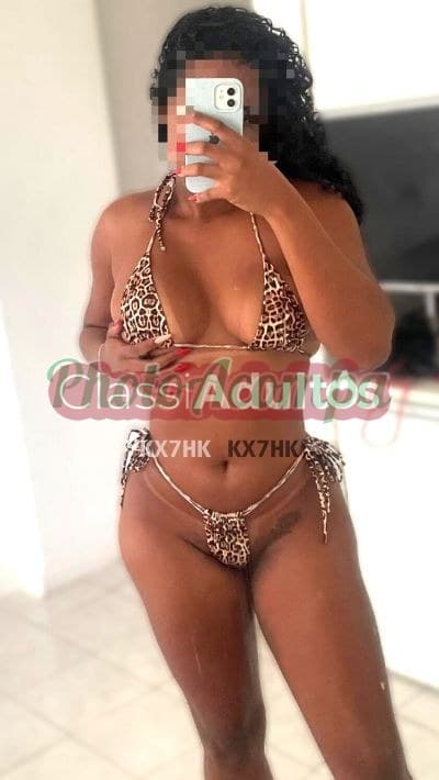 Júlia, 20 anos — acompanhante em Salvador