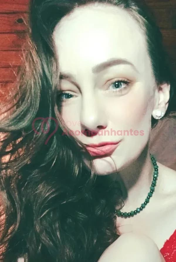 Julie Squalor — acompanhante em São Paulo
