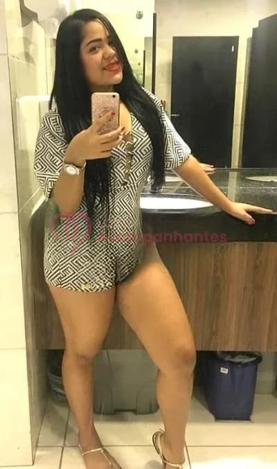 Karol, 22 anos — acompanhante em Campinas