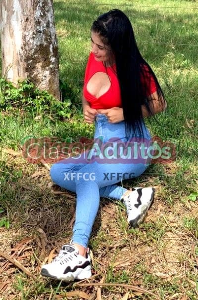 Laura — acompanhante e garota de programa no Recife