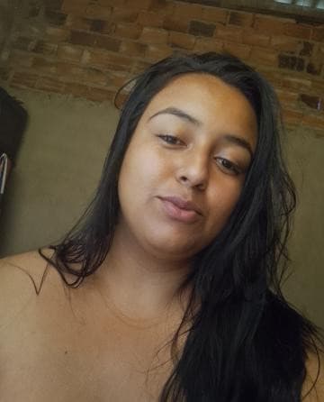 Letícia — acompanhante em Goiânia