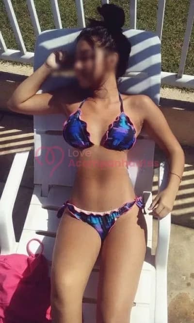 Lívia, 19 anos — acompanhante em São Paulo