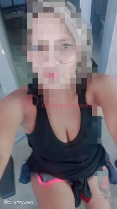 Loira — acompanhante e garota de programa em São Paulo