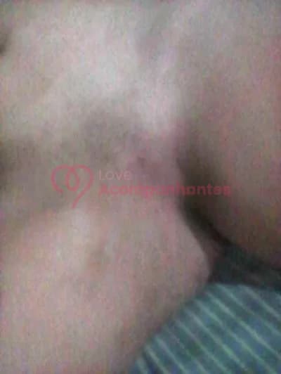 Manuela — acompanhante em Caxias