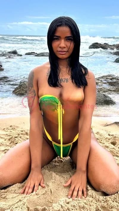 Maria Eduarda — acompanhante e garota de programa em Salvador