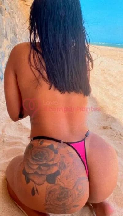 Mel, 20 anos — acompanhante em Salvador