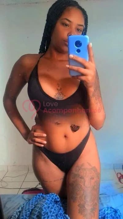 Milly — acompanhante e garota de programa em Salvador