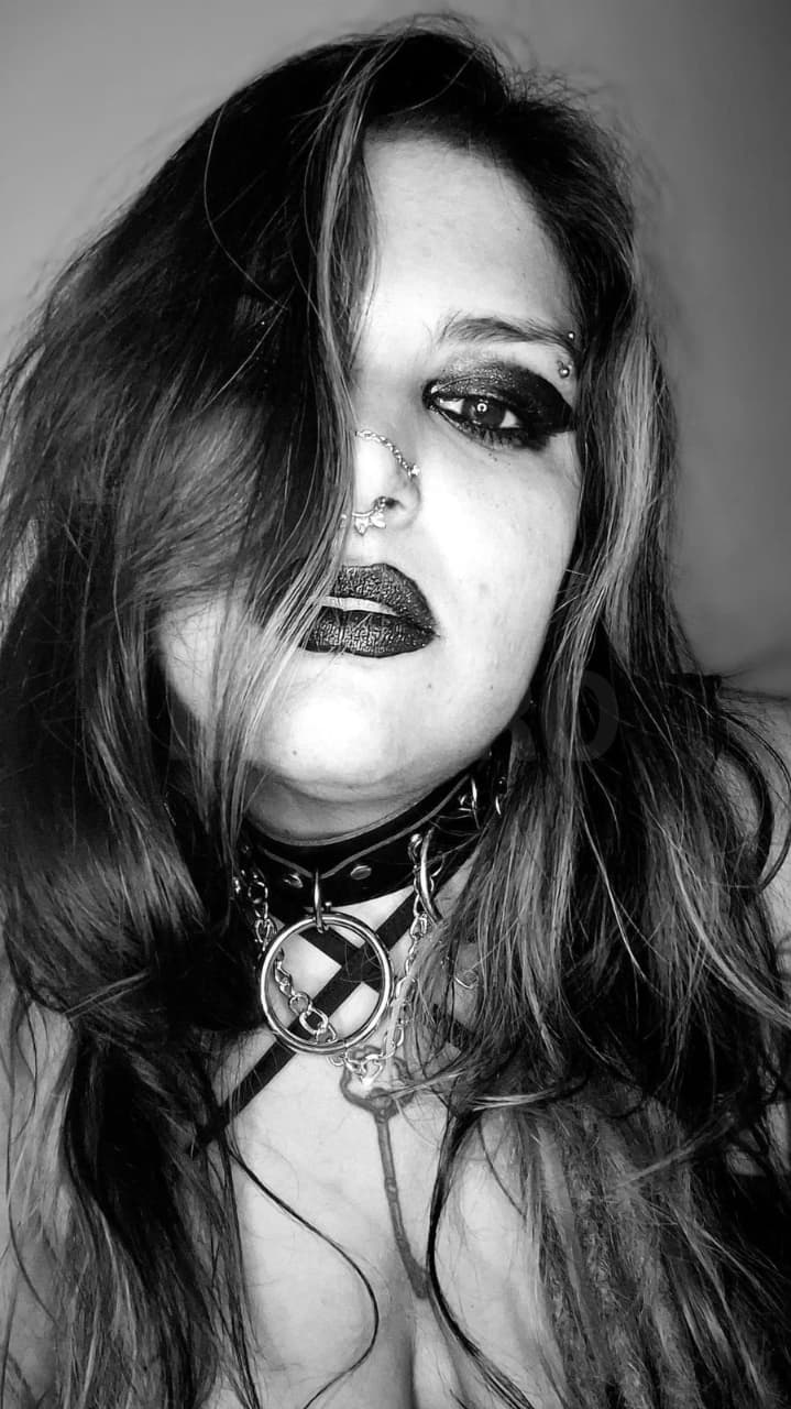 Mistress Saphris — acompanhante em São Paulo