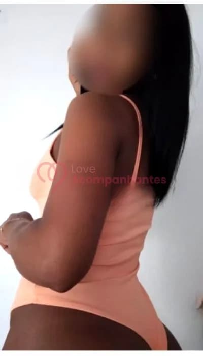 Pamela, 19 anos — acompanhante em São Paulo