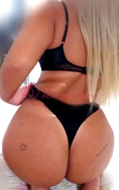 Rafaella Pellegrini — acompanhante em Blumenau