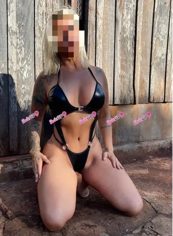 Renatinha — acompanhante em Brasil