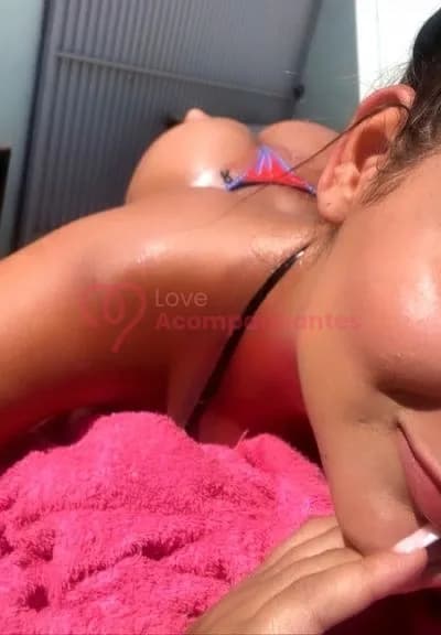 Sofia, 19 anos — acompanhante em Salvador